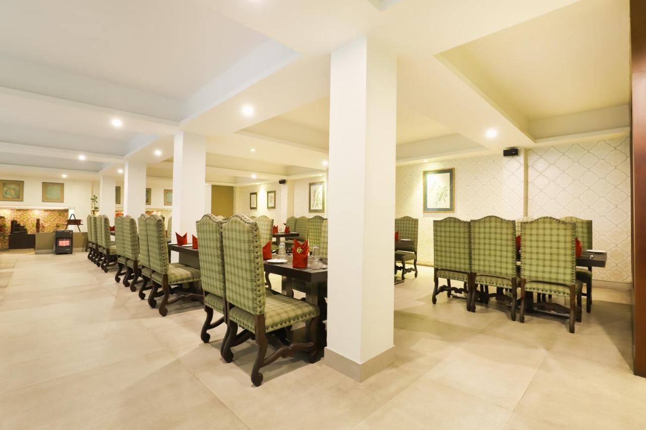 Summit Denzong Hotel & Spa Gangtok Zewnętrze zdjęcie